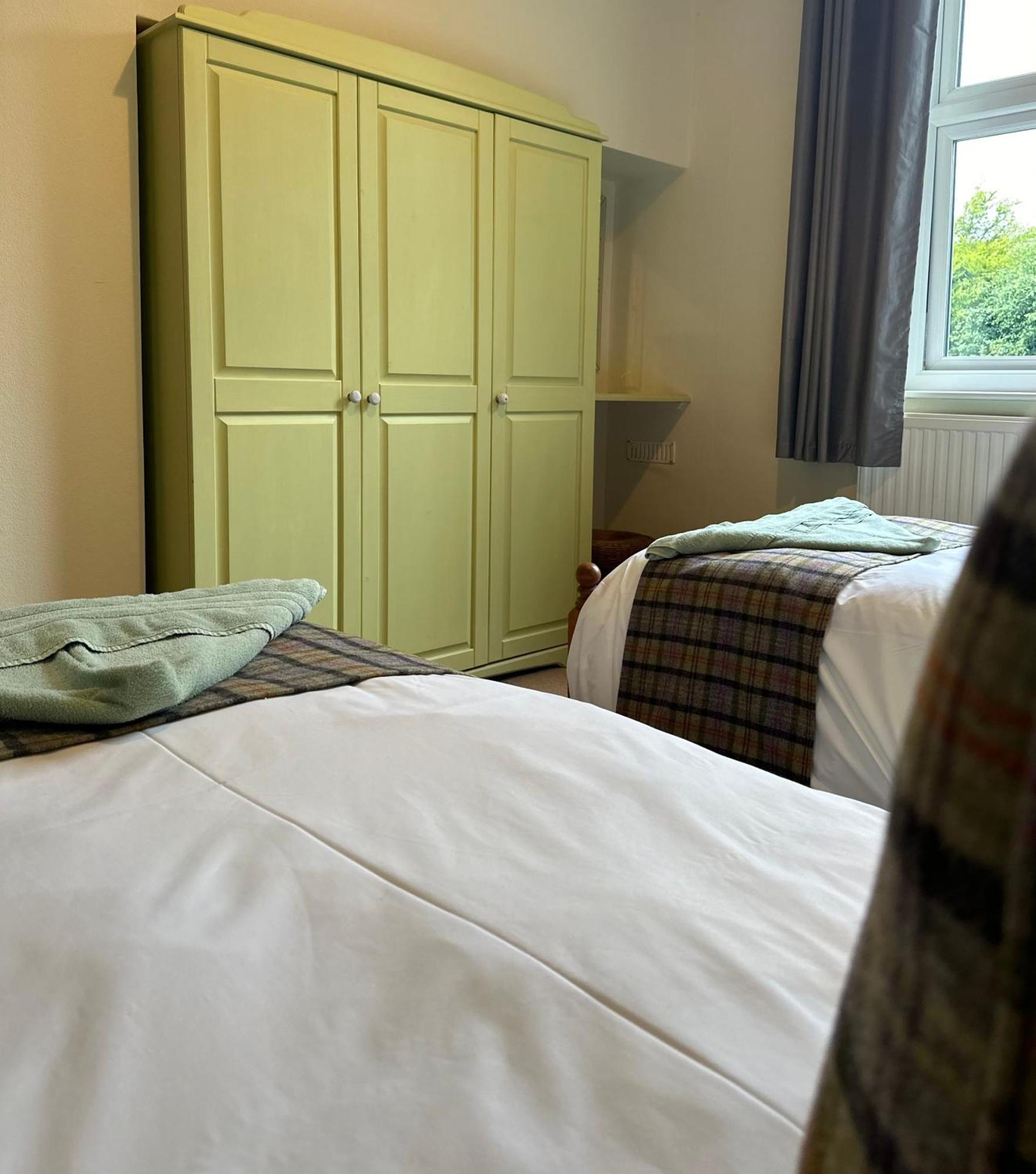 Station House Holiday Cottages, Exclusively For Grown Ups, Thornton Dale Pickering Eksteriør bilde
