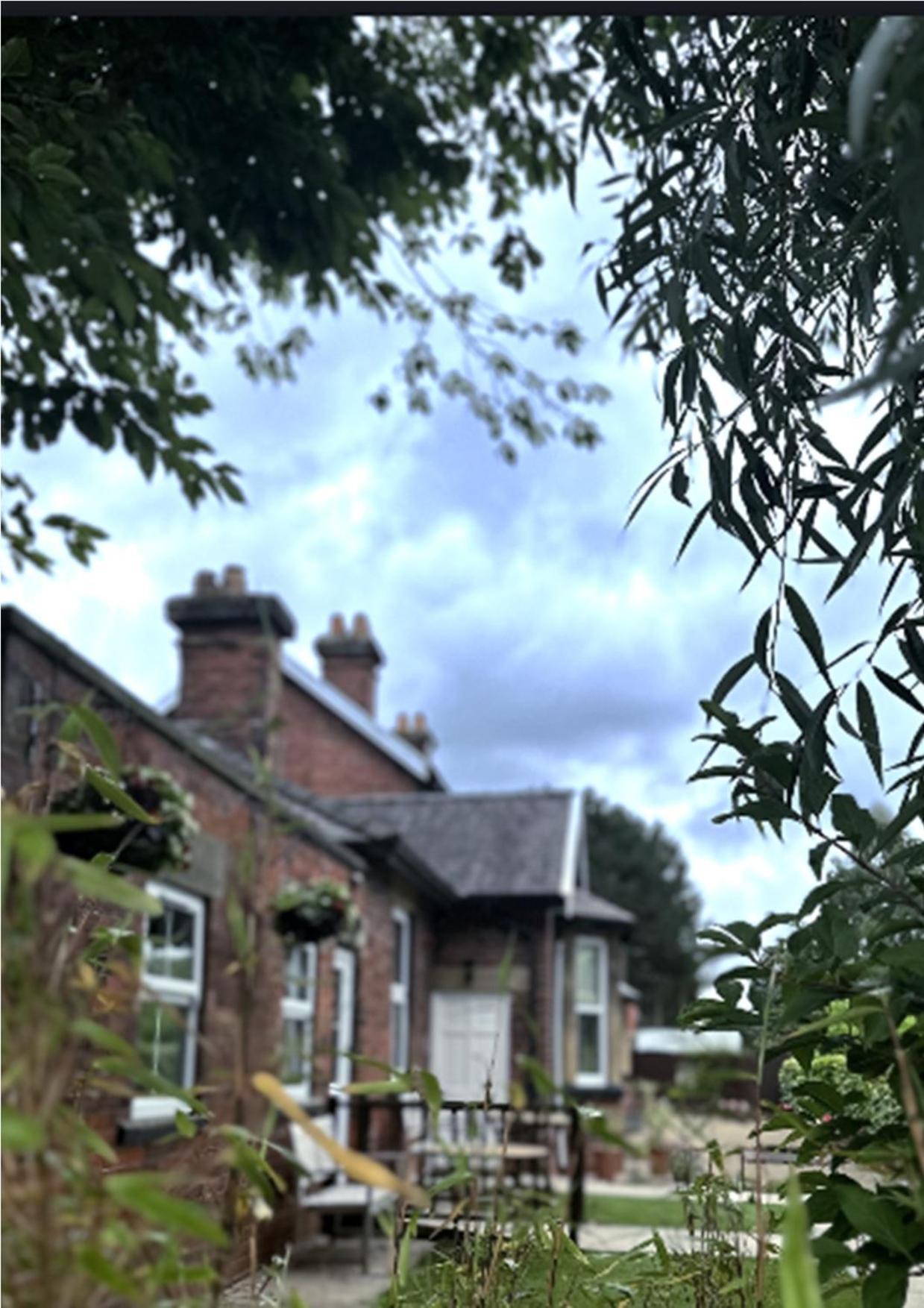 Station House Holiday Cottages, Exclusively For Grown Ups, Thornton Dale Pickering Eksteriør bilde