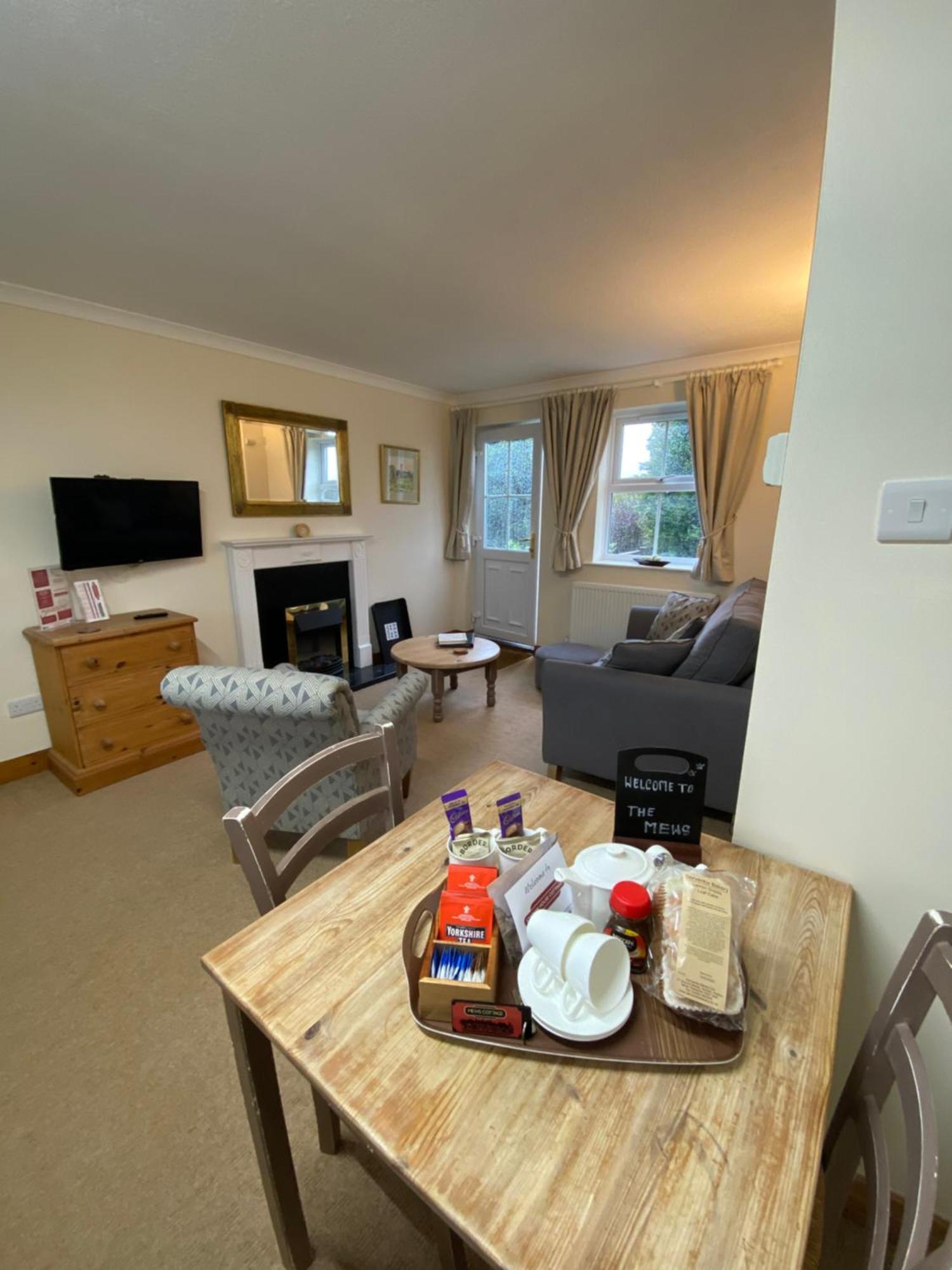 Station House Holiday Cottages, Exclusively For Grown Ups, Thornton Dale Pickering Eksteriør bilde